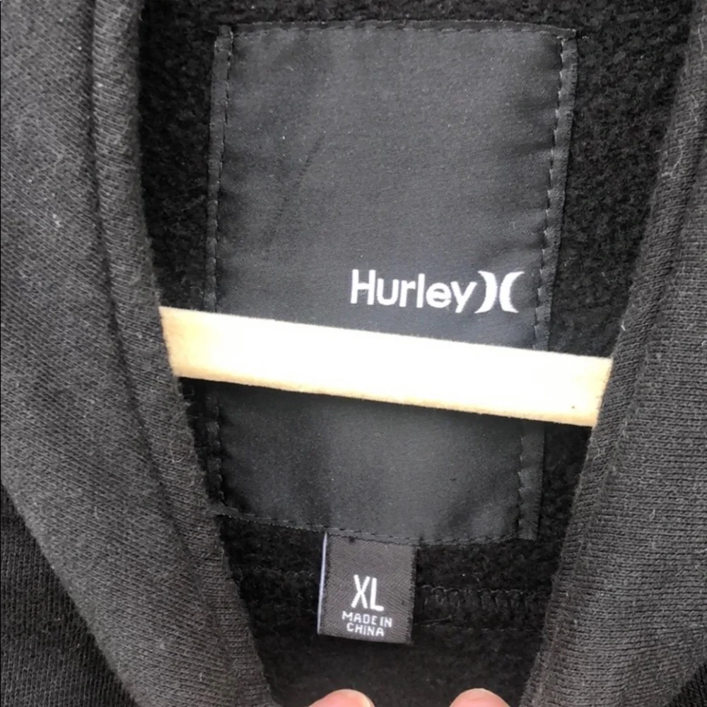 Hurley zip Jacket 2 front snap pockets